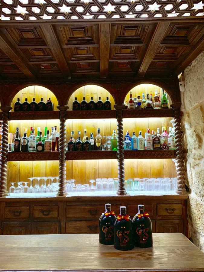 סנטו דומינגו דה סילוס Hotel Tres Coronas De Silos מראה חיצוני תמונה
